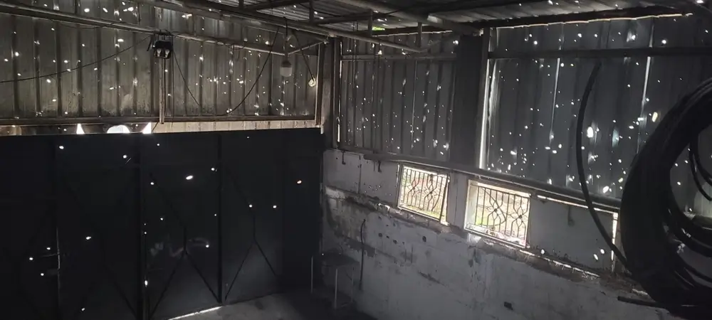 Vista desde el interior de un almacén de MSF en la ciudad de Gaza.