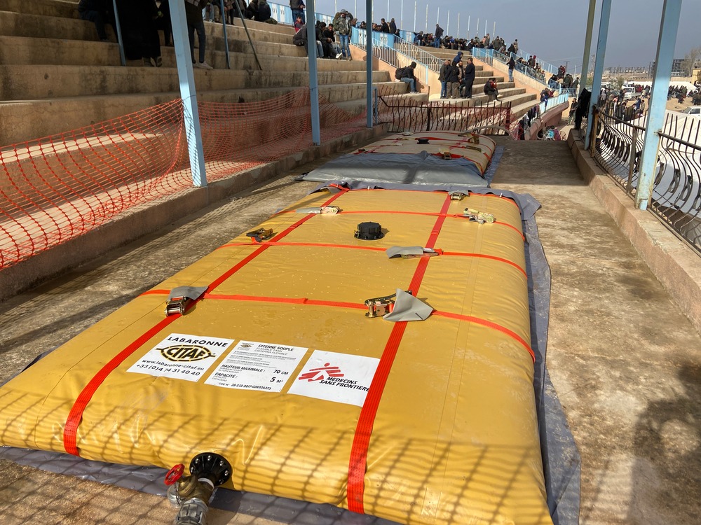 Vista de la instalación de un punto dedistribución de agua en el Noreste de Siria.