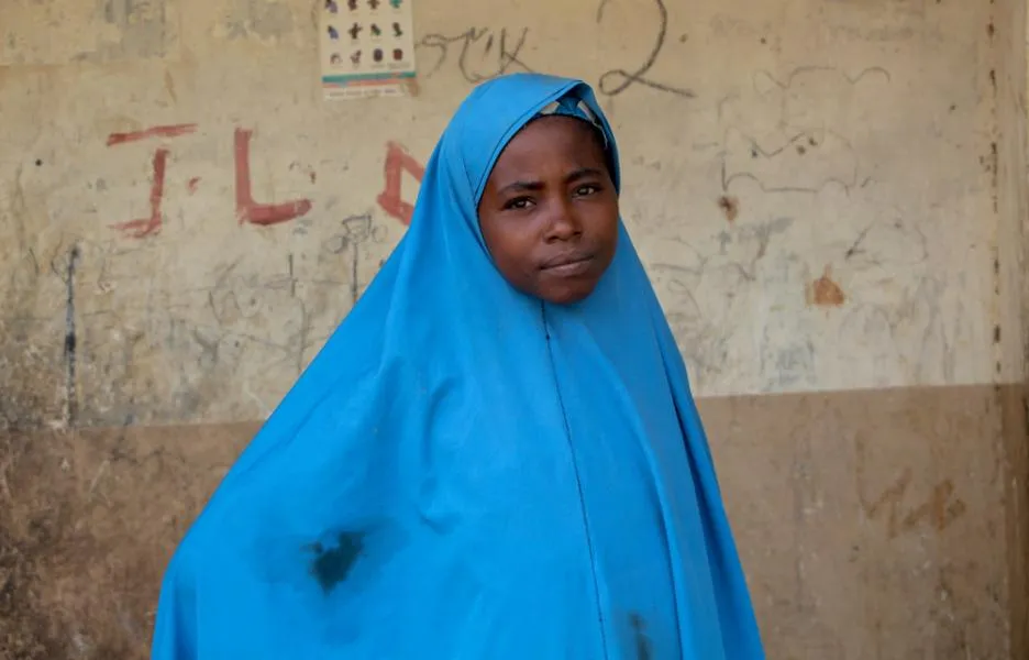 Amina Yakubu es una de las muchas personas desplazadas por la violencia e inseguridad que ahora vive en un campo de Zamfara.