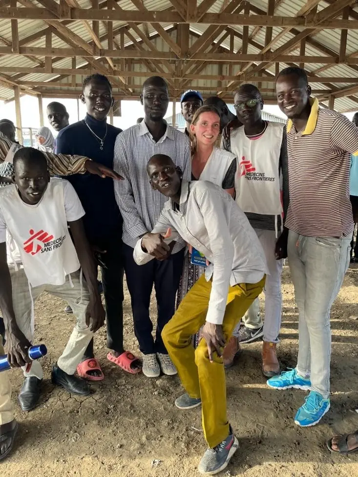 Parte del equipo de Médicos Sin Fronteras que participó en la campaña de vacunación contra la hepatitis E. © MSF