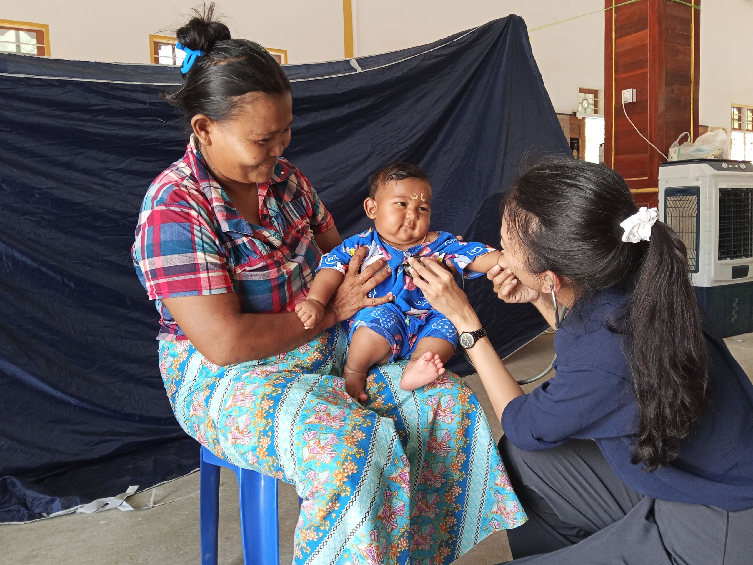 Médicos Sin Fronteras realizó clínicas móviles para ayudar a las personas afectadas por el terremoto en Myanmar