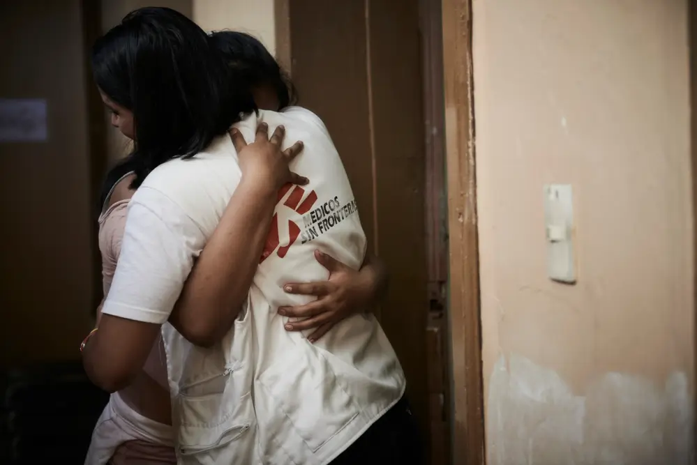 Katerine, un momento antes de la última de sus 8 sesiones con la psicóloga de MSF.