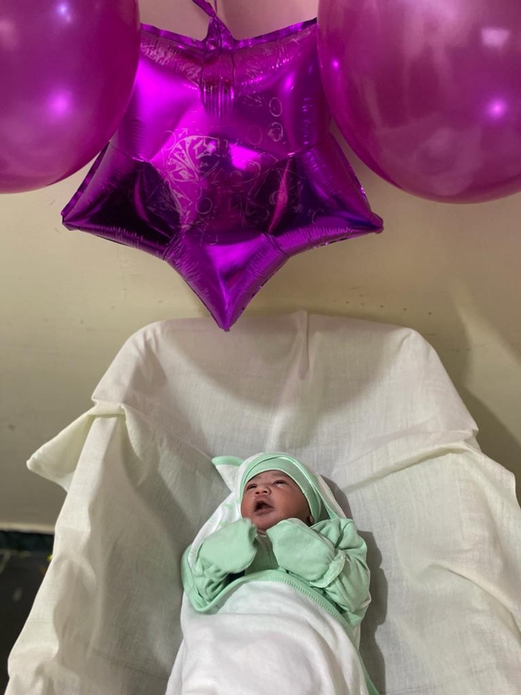 Ensgaam, bebé nacido en Yemen