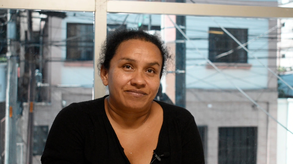 Nadia en una consulta de la clínica de MSF en San Pedro Sula, Honduras