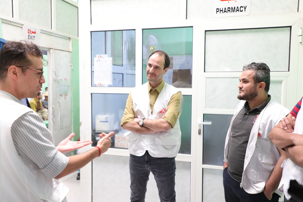 El Presidente Internacional de MSF el Dr. Christos Christou en su visita Yemen