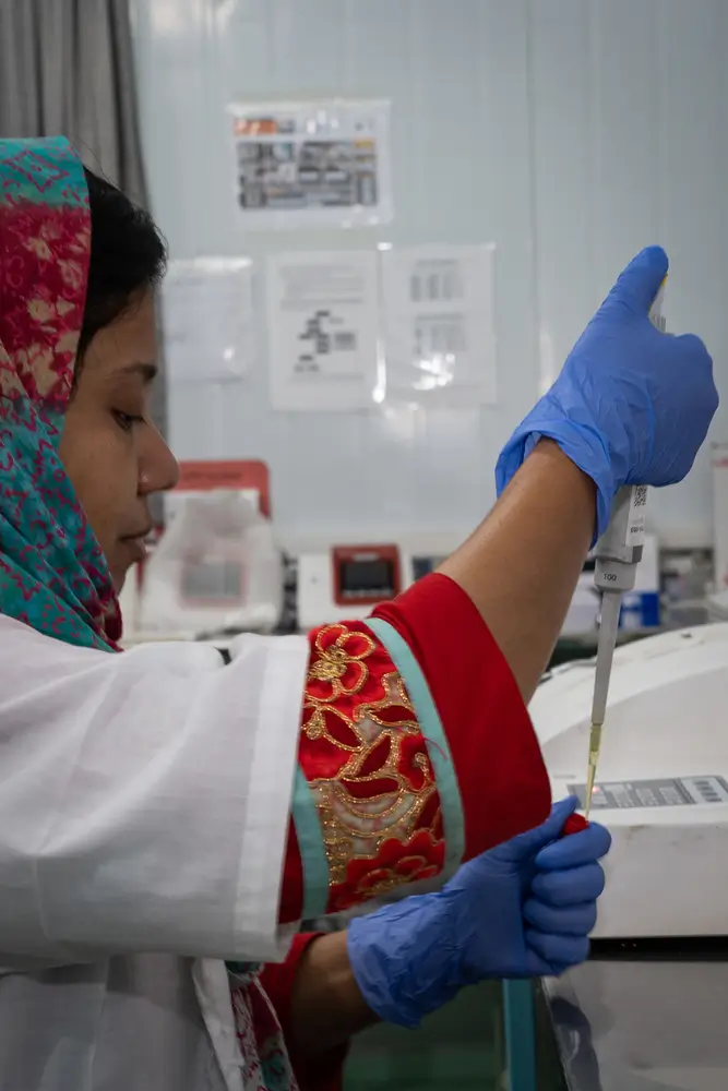 Hepatitis C en los campos Rohingyas en Bangladesh