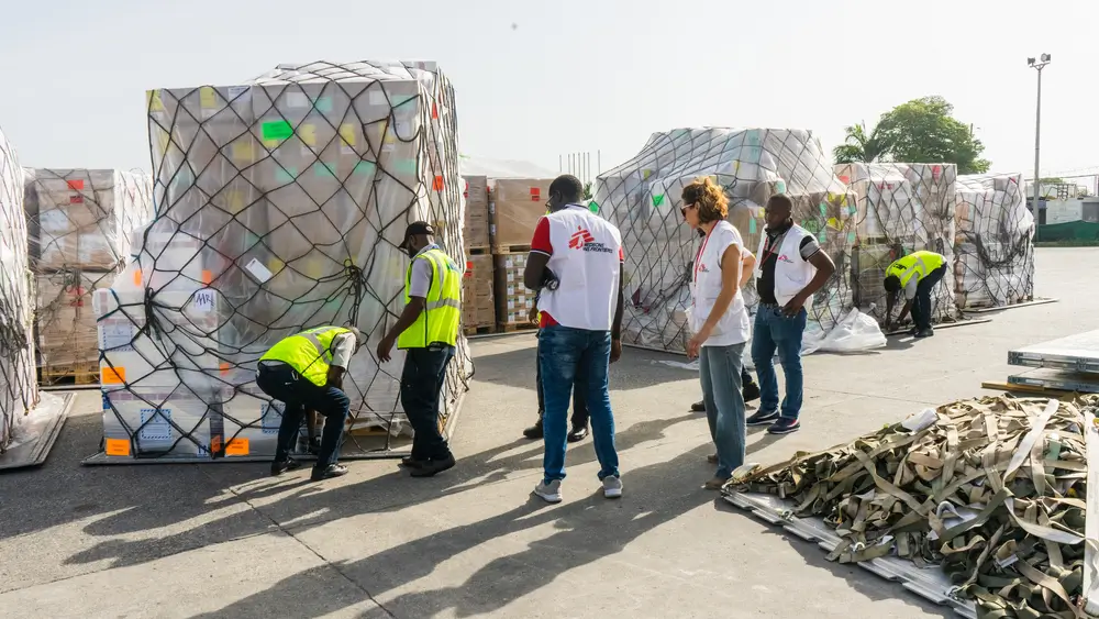 Enviamos suministrosa Haití