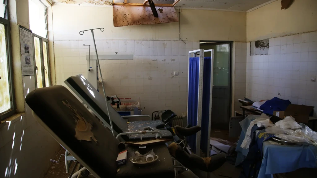 Daños en la sala de partos del centro de salud de la localidad de Sebeya, en el noreste de Tigray. Etiopía, marzo de 2021.