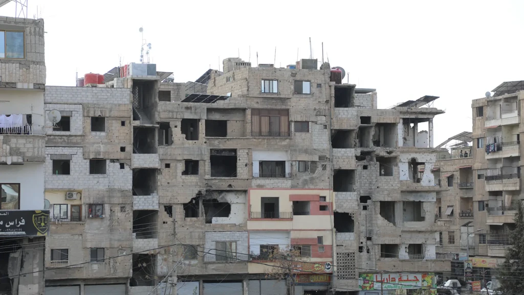 Vista de un edificio destruido en Daraya, Damasco rural. 